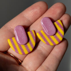 Kolczyki sztyfty z pastylką